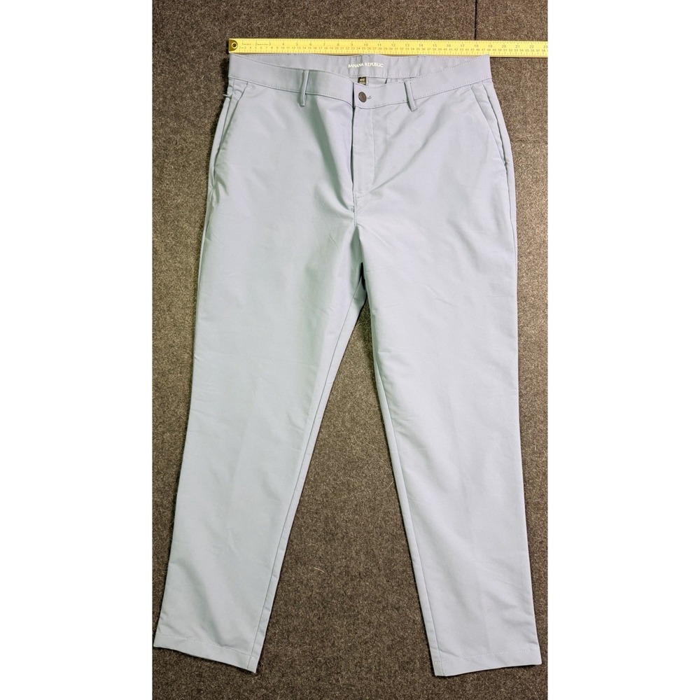 Banana Republic Mens Performance Chino Pants Light Blue 38x32 Golf Travel